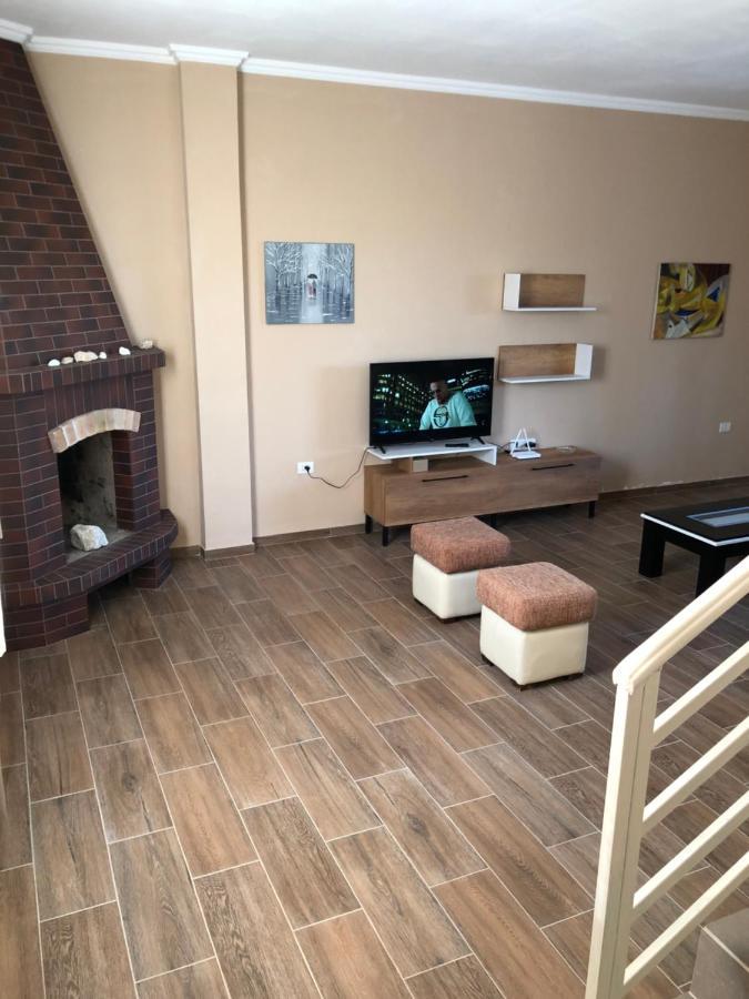 Sunnyside Villa Durrës Esterno foto