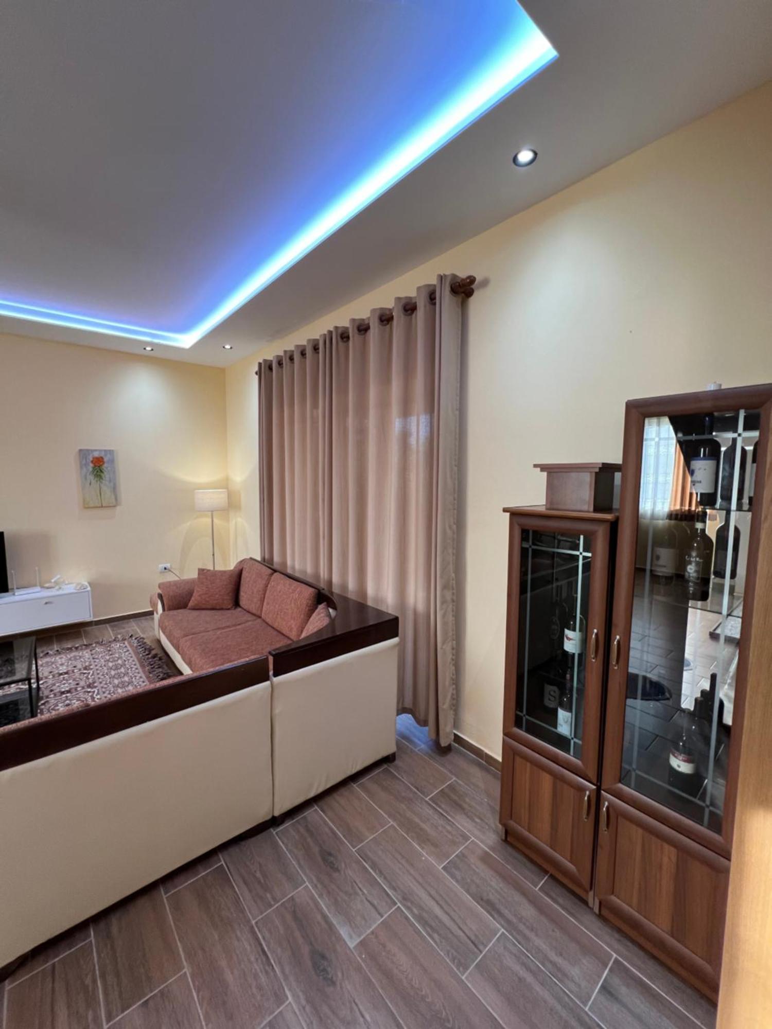 Sunnyside Villa Durrës Esterno foto