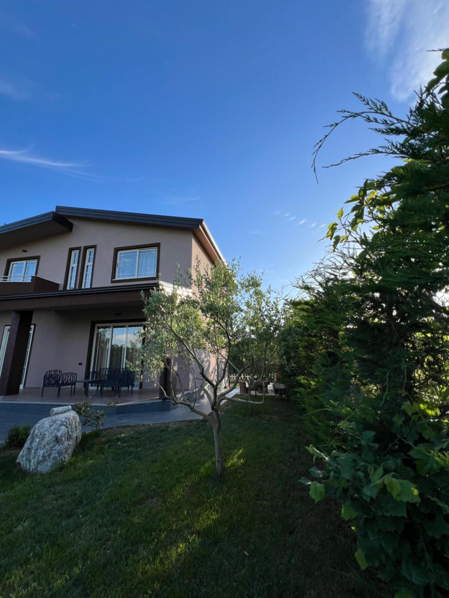 Sunnyside Villa Durrës Esterno foto